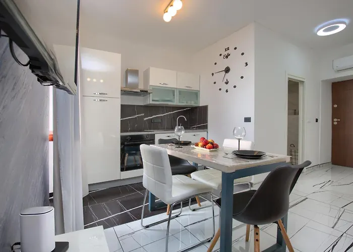 Apartman Forum Póla